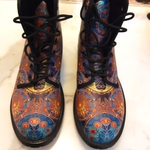 Yes We Vibe Splendid Bohemian Mandala Print Colorful Lug Sole Boots